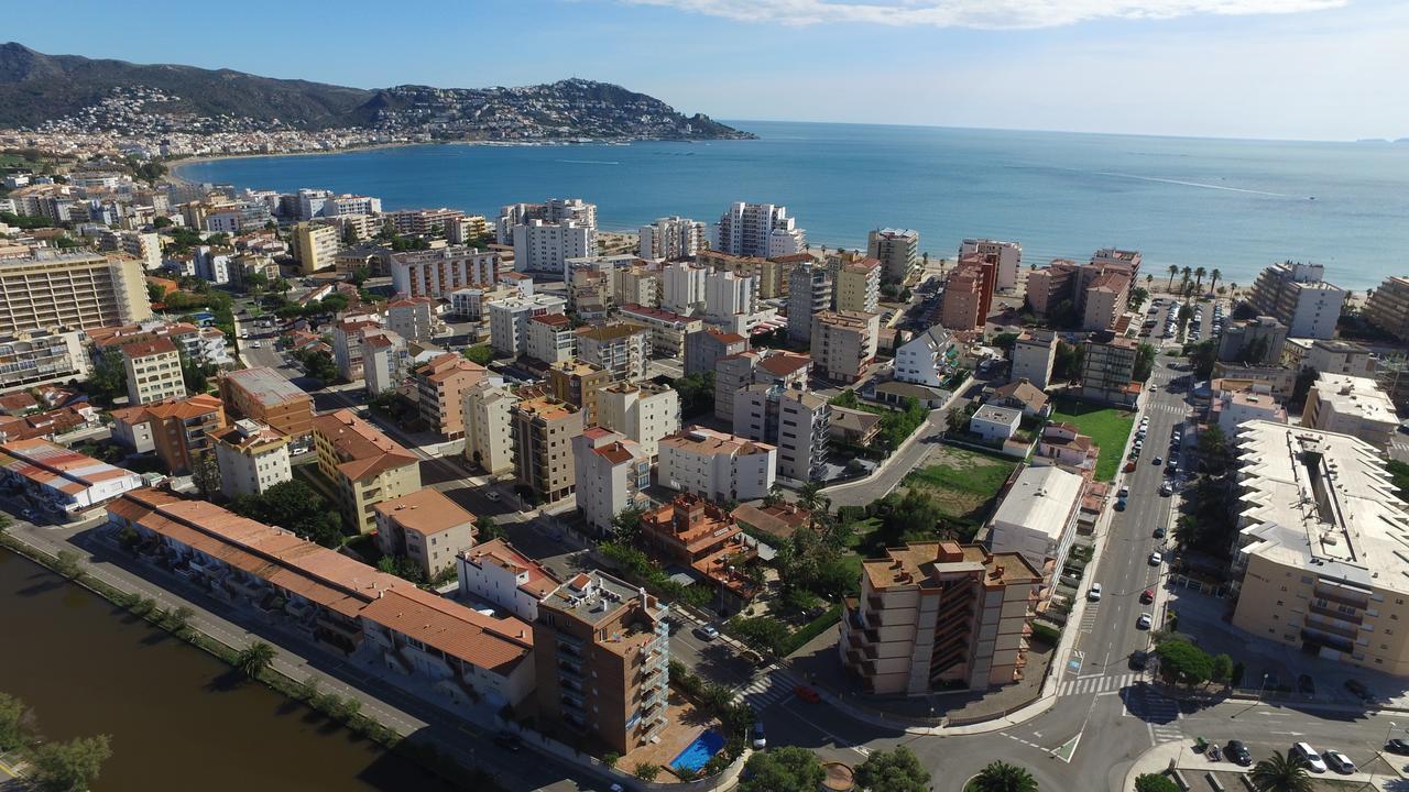 Inmosantos Apartamentos Daniel Roses Exterior photo